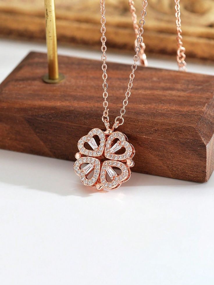 Flower Pendant Necklace